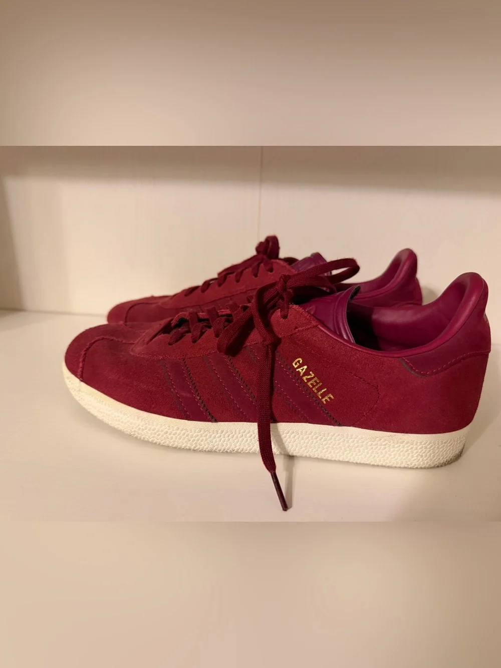Adidas Gazelle 'Collegiate Burgundy' sneakers BZ0030- Men's 8.5